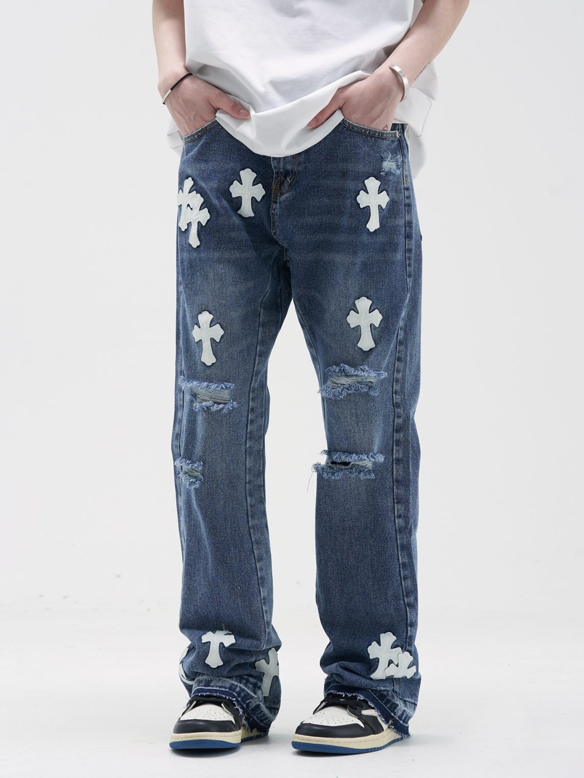 Frayed Cross & Letter Patch Jeans