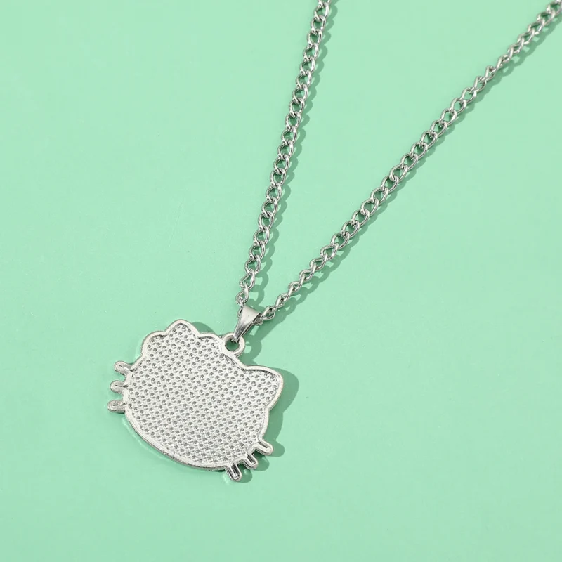 Hello Kitty Shiny Diamonds Necklace - Image 4